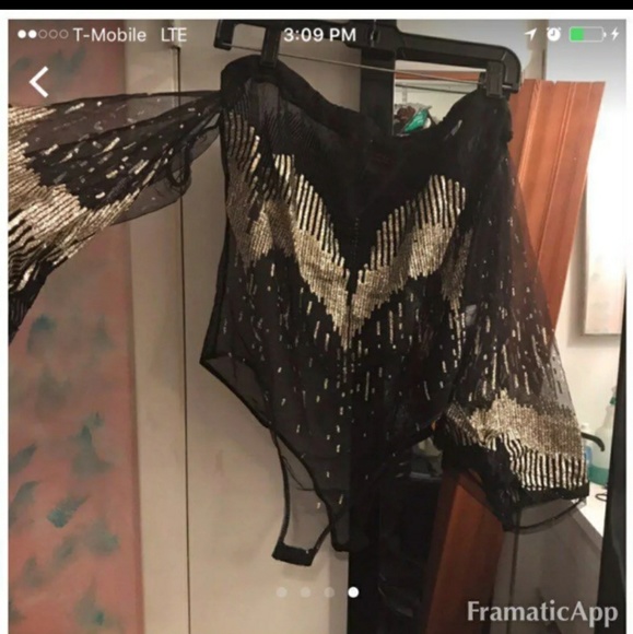 Tops - Nice body suit